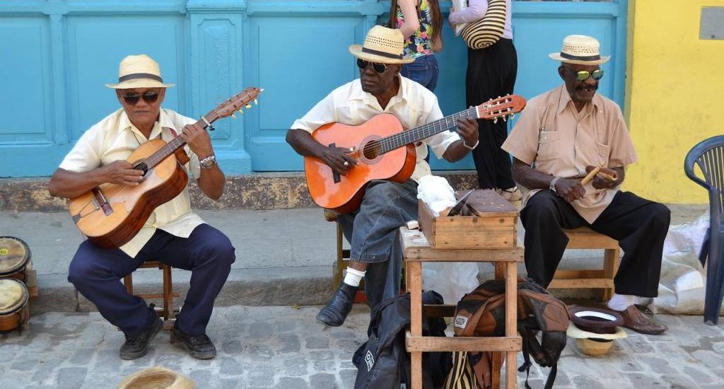 Rencontres et culture : ce que l’autotour révèle de la vraie Cuba