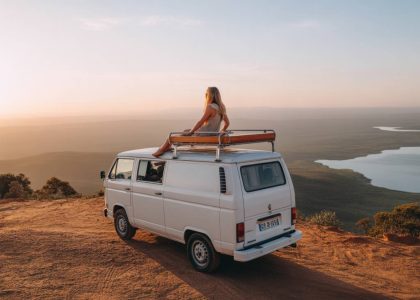 « 5 itinéraires méconnus pour un road trip romantique en van à travers l’Afrique »